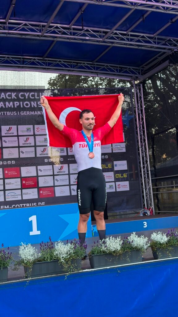 Ramazan Yılmaz'dan Avrupa Şampiyonası'nda Türkiye'ye Tarihi Bronz Madalya