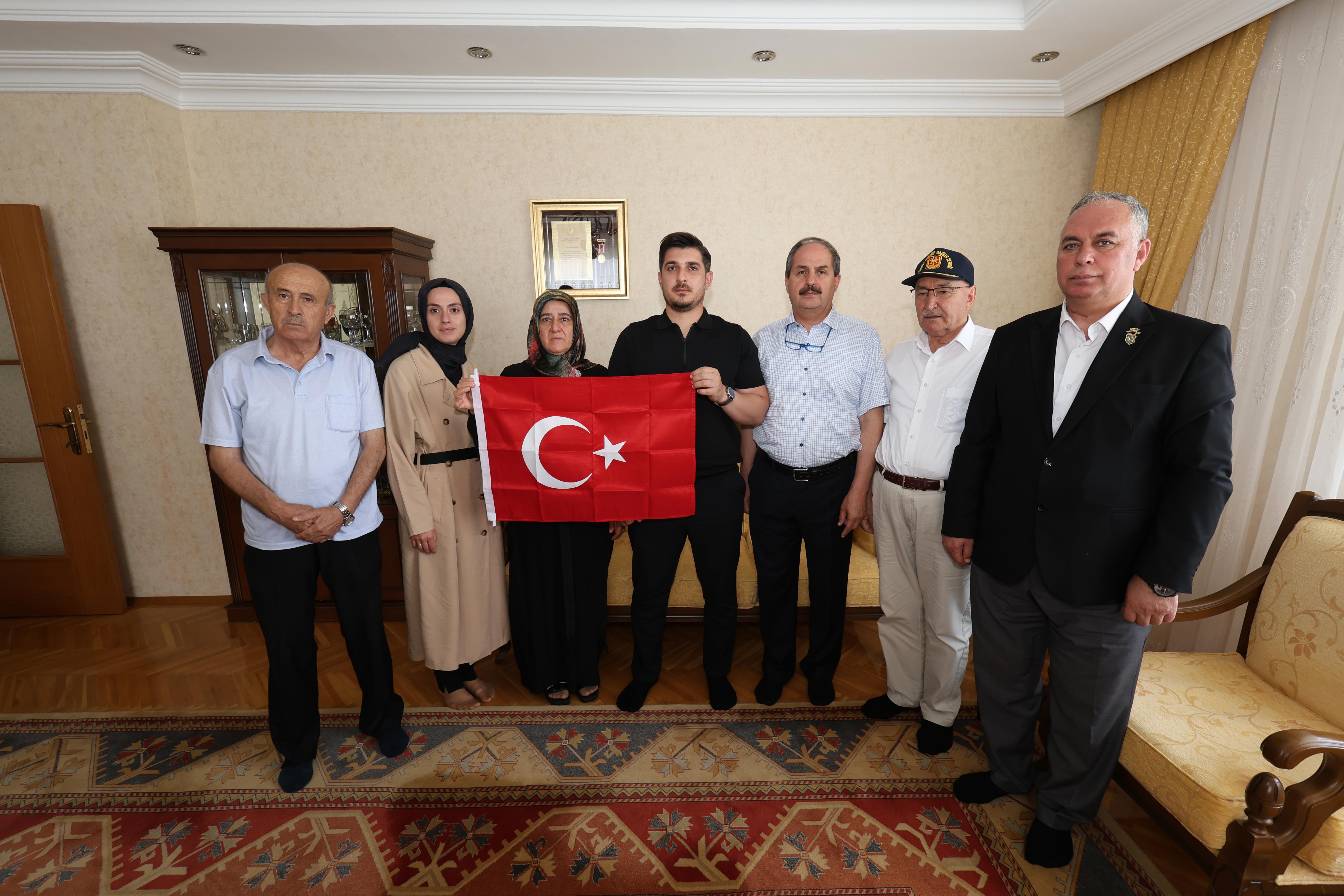 Konya Büyükşehir, 15 Temmuz Gazilerini Vefa Ziyaretiyle Unutmadı