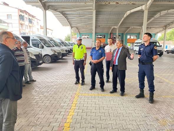 Çumra’da Okul Servis Şoförleriyle Olağan Toplantı Yapıldı