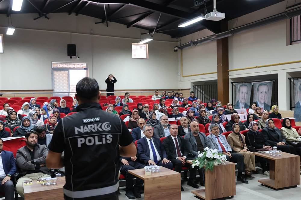 Çumra’da “En İyi Narkotik Polisi Anne” Programı Düzenlendi