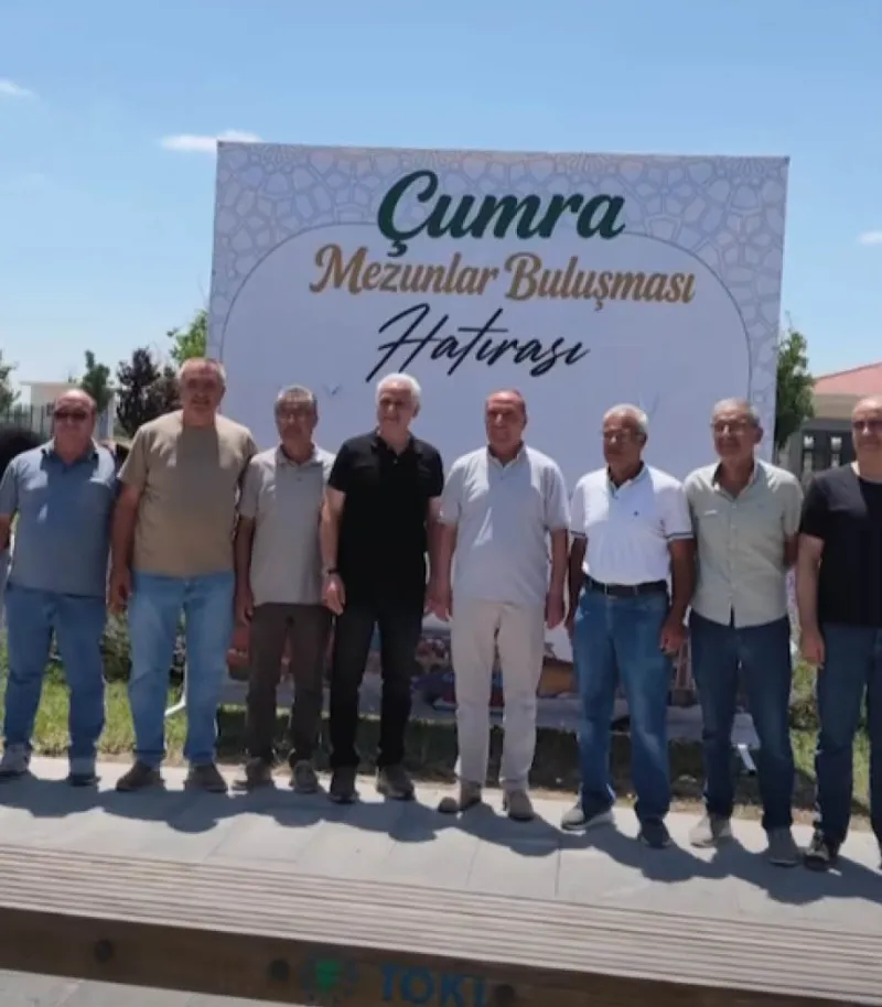 ÇUMRA BELEDİYESİ MEZUNLARI BİR ARAYA GETİRDİ YILLAR SONRA AYNI SIRALARDA BULUŞTULAR