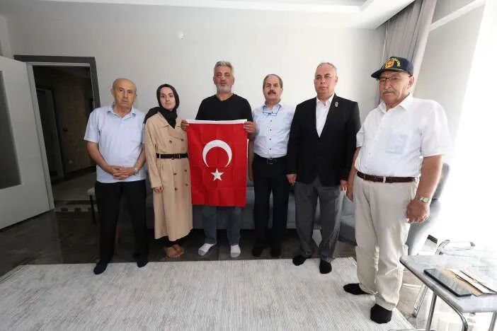 Konya Büyükşehir, 15 Temmuz Gazilerini Vefa Ziyaretiyle Unutmadı