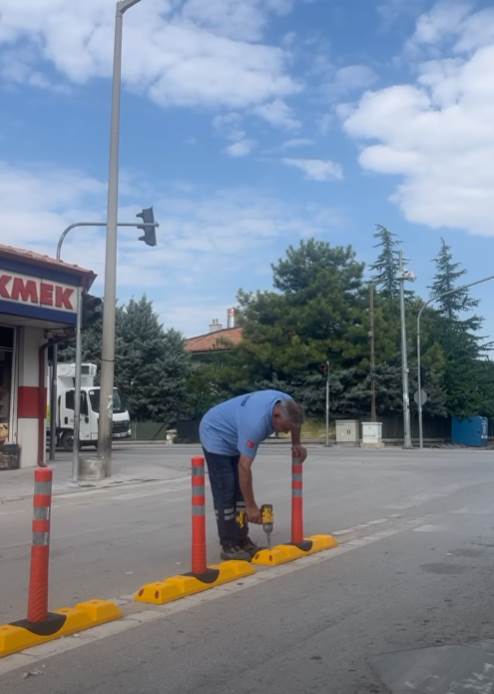 Çumra Caddelerine Yeni Dubalar Takıldı