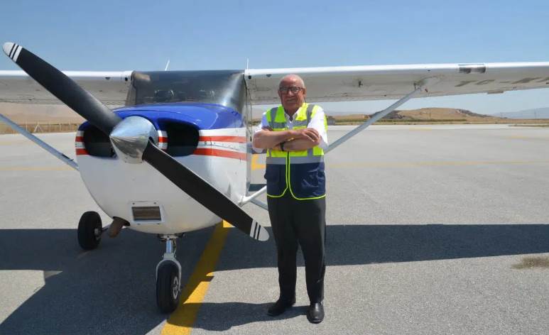 Depremzede Hüseyin Bilginin Pilotluk Hayali Gerçekleşti