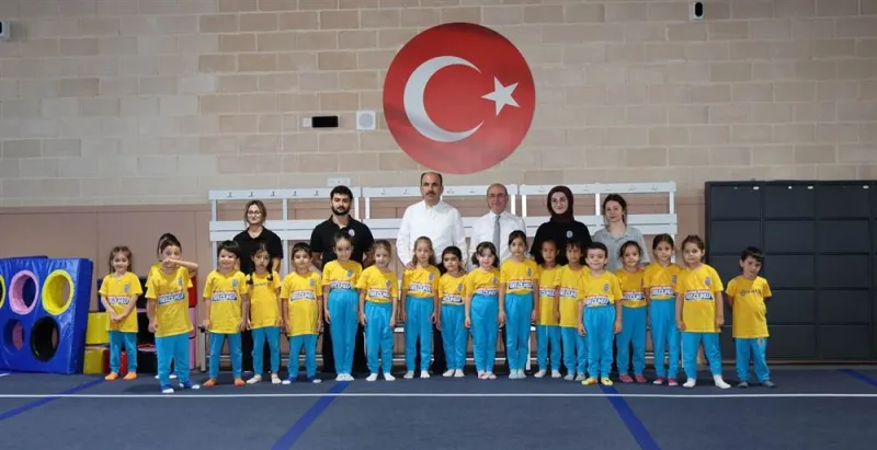 Başkan Altay ve Başkan Pekyatırmacı, Selçuklu Sporcu Seçme ve Yetiştirme Merkezi’ni İnceledi