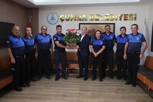 Başkan Aydın zabıta personeliyle bir araya geldi