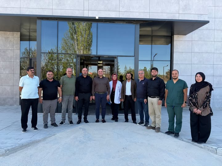 AK Parti Çumra teşkilatından İçeriçumra Şehit Ahmet Elbuğa Ek Hizmet Binası’na ziyaret