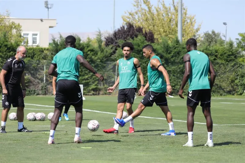 Tümosan Konyaspor, Erzurumspor Maçı Hazırlıklarını Tamamladı