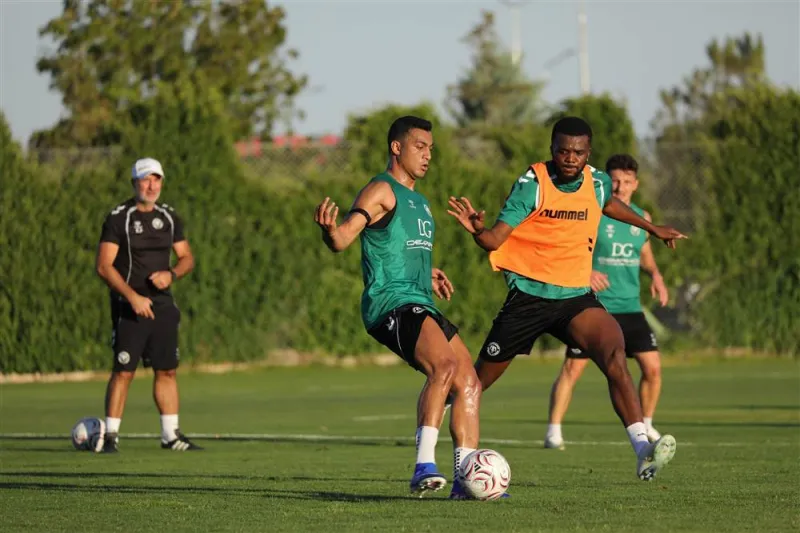 Konyaspor’da Trabzonspor Mesaisi Başladı