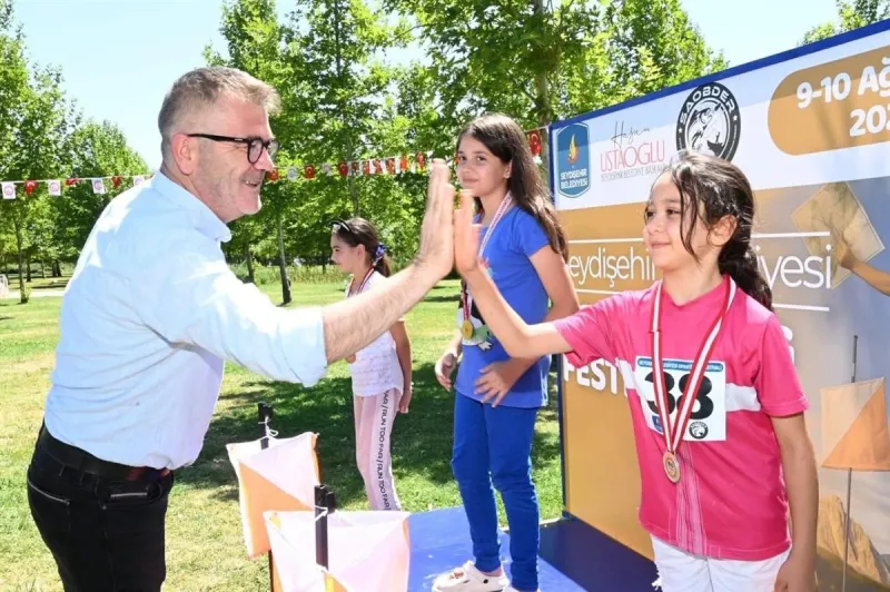 Seydişehir Belediyesi'nden Ulukapı Mahallesi'ne 20 Bin Metrekare Asfalt Yatırımı