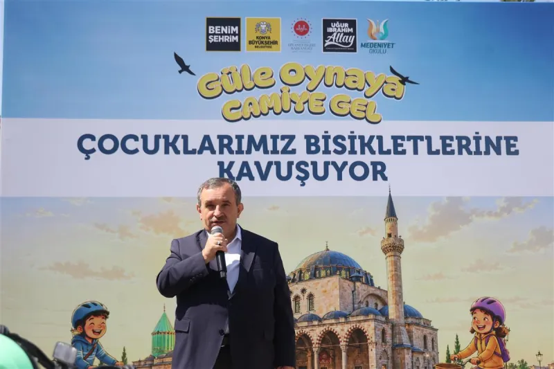 Başkan Altay ve Başkan Kavuş Çocukların Bisiklet Sevincine Ortak Oldu
