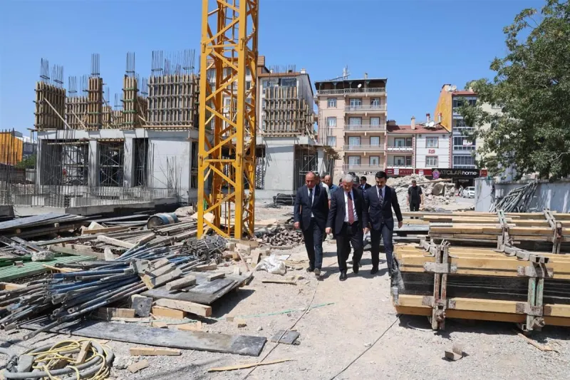 Vali İbrahim Akın, Çumra Çatalhöyük Kavun Festivali’ne Katıldı