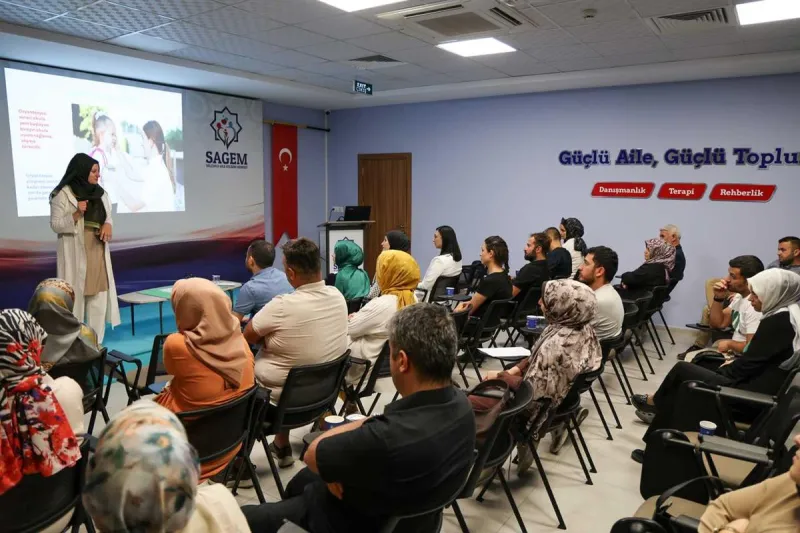 Selçuklu’da Ailelere Yönelik Okula Uyum Semineri Düzenlendi