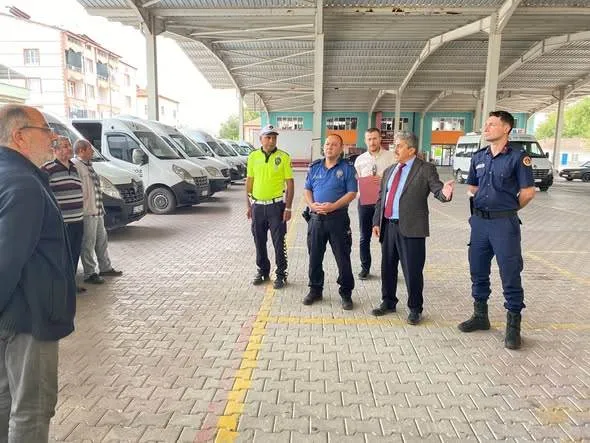 Çumra’da Okul Servis Şoförleriyle Olağan Toplantı Yapıldı