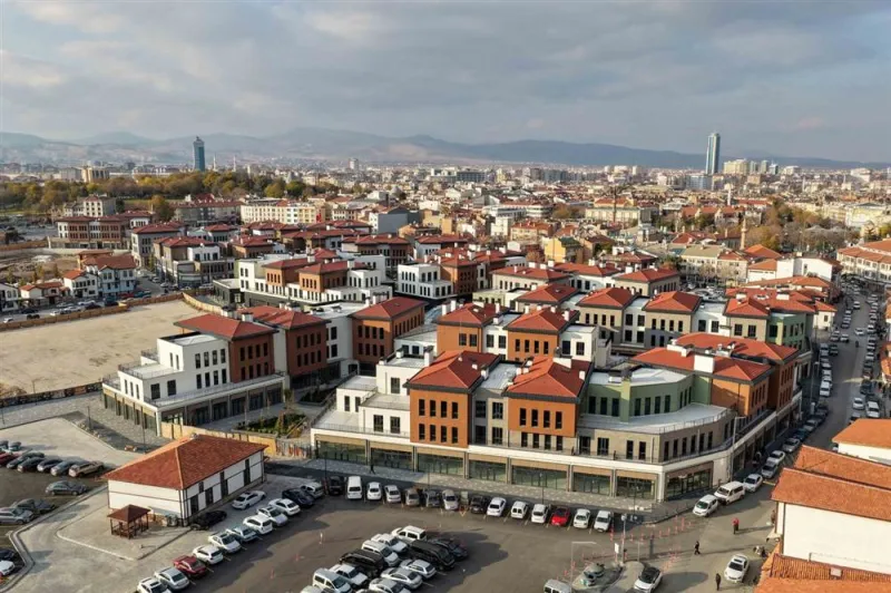 Suriçi Çarşısı’nın Birinci Etabında İş Yerlerinin Satışı Başladı