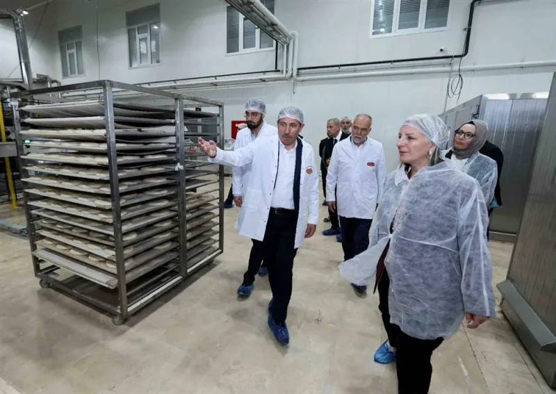 Tarım ve Gıda Politikaları Kurulu heyeti Karatay Halk Ekmek Fabrikası’nı inceledi