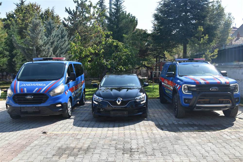 Çumra’nın Emniyet ve Asayiş Hizmetlerine 3 Yeni Araç