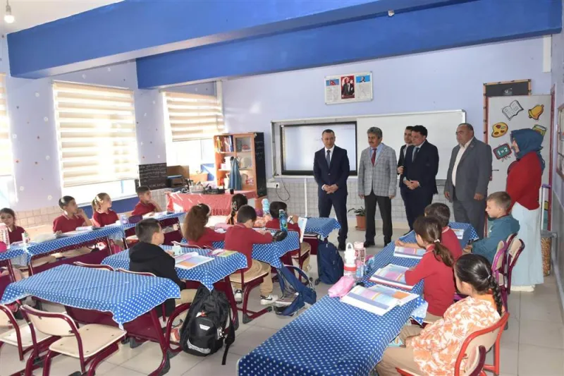Çumra İlçe Kaymakamı Türkman’dan Okullara Ziyaret