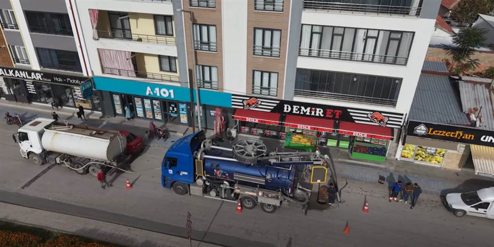 Çumra’da Kapsamlı Rögar Temizliği Çalışması Sürüyor