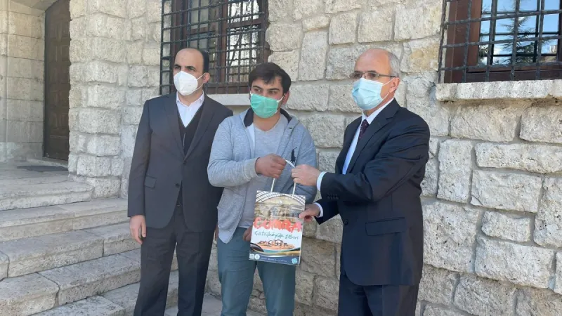 SORULARLA ÇUMRA ÖDÜLLÜ BİLGİ YARIŞMASI SONUÇLANDI