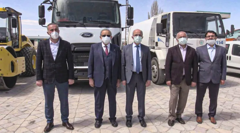 ÇUMRA BELEDİYESİ ARAÇ FİLOSUNU GENİŞLETİYOR