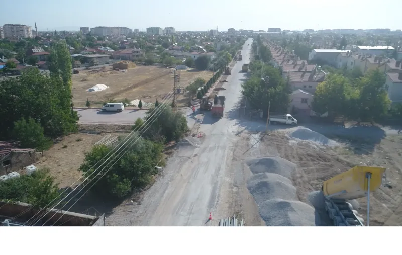 KIBRIS CADDESİ ASFALT İÇİN HAZIRLANIYOR