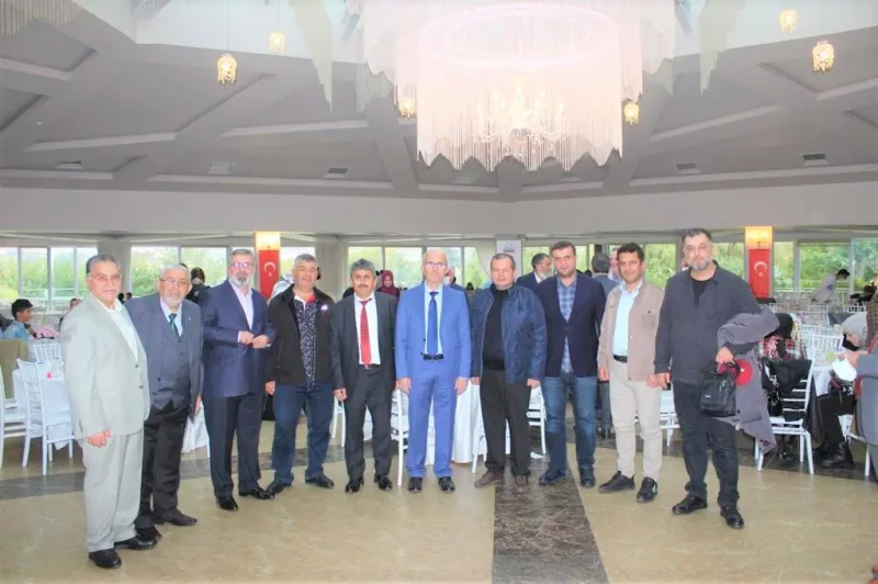 BELEDİYE BAŞKANI CANDAN, ‘ÇUMRALILAR BULUŞUYOR’ PROGRAMINA KATILDI