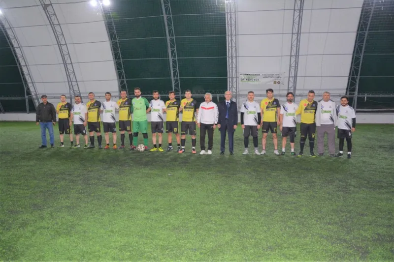 ÇUMRA BELEDİYESİ GELENEKSEL ÇATALHÖYÜK HALI SAHA FUTBOL TURNUVASI BAŞLADI