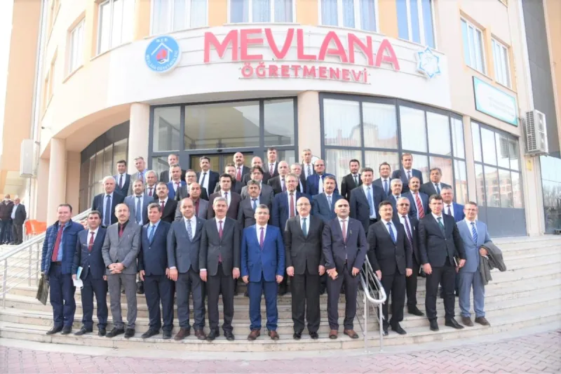 İLÇE MİLLİ EĞİTİM MÜDÜRLERİ  TOPLANTISI GERÇEKLEŞTİRİLDİ