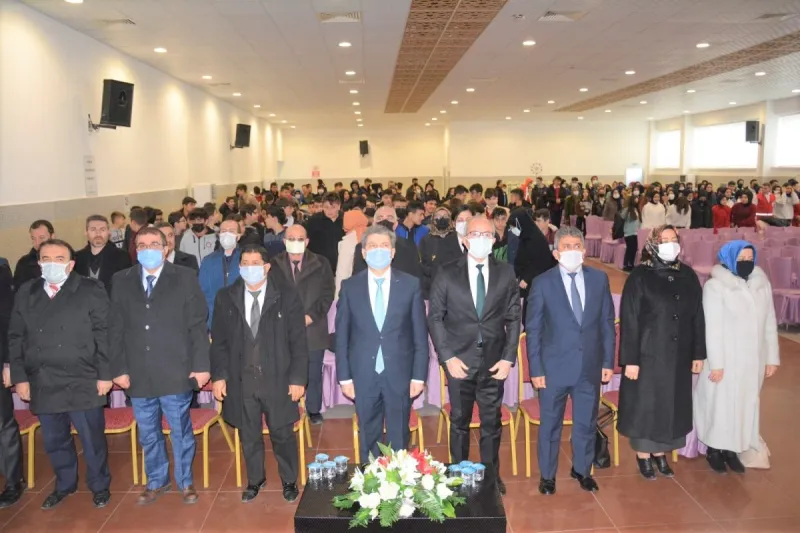 ÇANAKKALE ZAFERİ’NİN 107. YIL DÖNÜMÜNDE ŞEHİTLERİMİZİ SAYGIYLA ANDIK