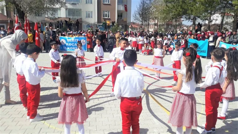 23 NİSAN ULUSAL EGEMENLİK VE ÇOCUK BAYRAMI COŞKUYLA  KUTLANDI