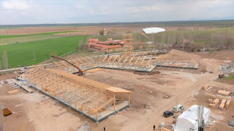 “ÇATALHÖYÜK’E YAKIŞIR BİR TANITIM VE KARŞILAMA MERKEZİ YAPIYORUZ”