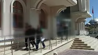 Konya'da polis memuruna araçla çarpıp kaçan zanlı tutuklandı