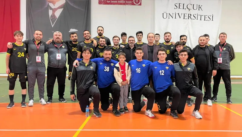 BÜYÜKŞEHİR BELEDİYESPOR HENTBOL’DA SEZONU GALİBİYETLE AÇTI