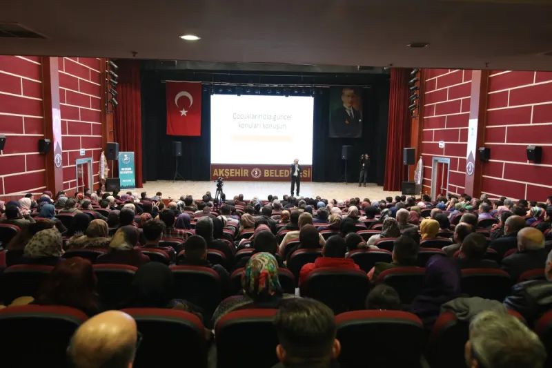 ŞEHİR KONFERANSLARINDA SEVİLEN İSİMLERİ KONYALILARLA BULUŞUYOR