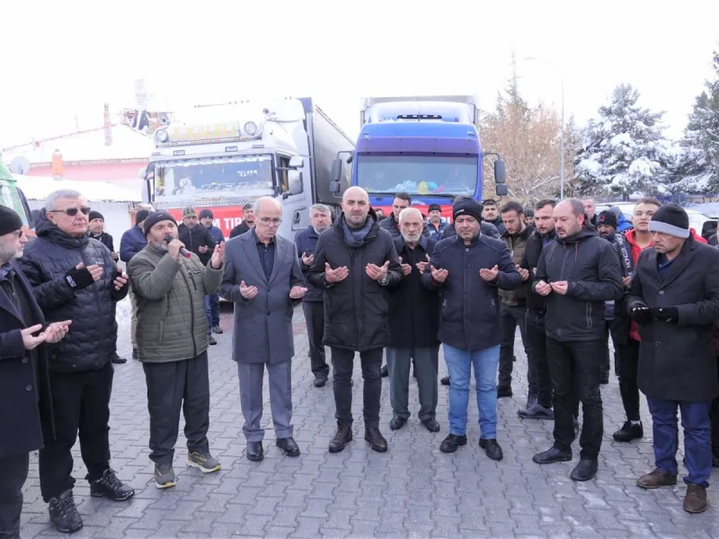ÇUMRA HALKI DEPREM BÖLGESİ İÇİN SEFERBER OLDU