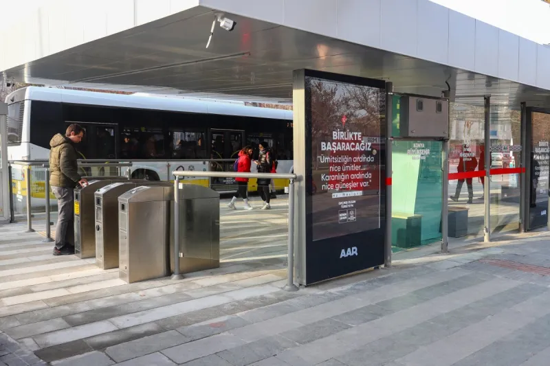 KÜLTÜRPARK OTOBÜS DURAKLARI YENİ HALİYLE HİZMET VERMEYE BAŞLADI