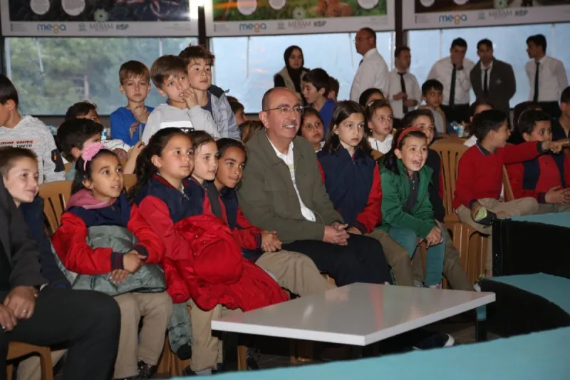 MEGA İLE RAMAZAN’DA HEDİYELER SAHİPLERİNİ BULDU