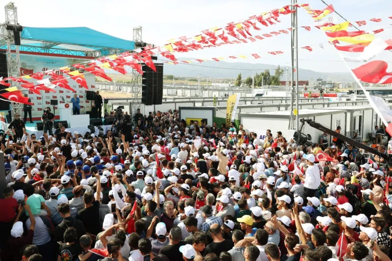 “KONYA BELEDİYELERİMİZ HATAY’DA HAKK’IN VE HALKIN RIZASINI GÖZETEREK GECE GÜNDÜZ KOŞTURDU”