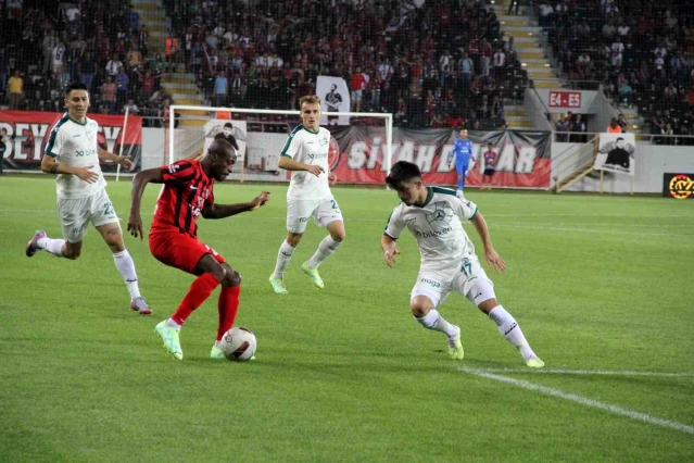 Ahlatcı Çorum FK, Giresunspor'a 2-0 yenildi