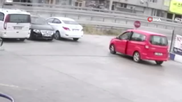 Akaryakıt istasyonunda erken müdahale faciayı önledi