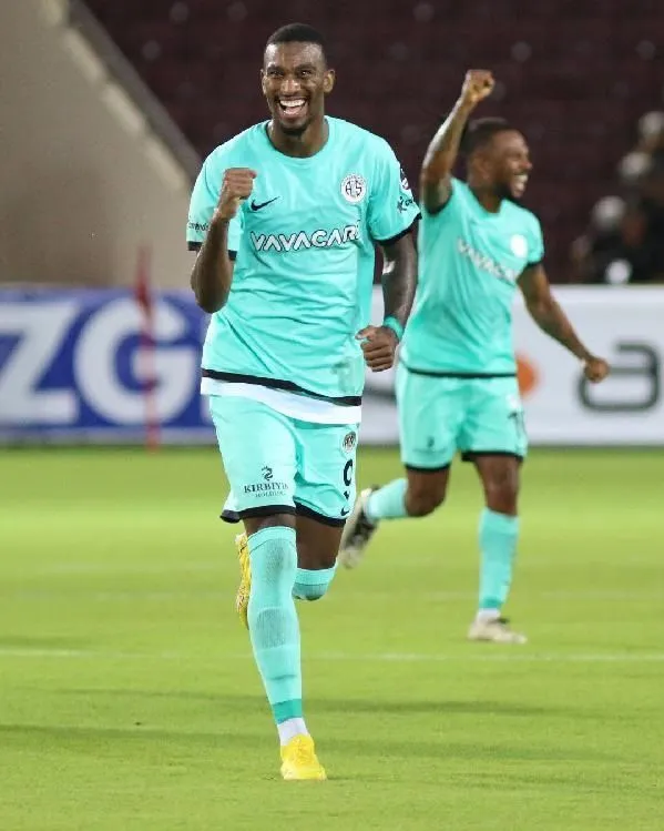 Antalyasporlu Haji Wright, Coventry City'e transfer oldu