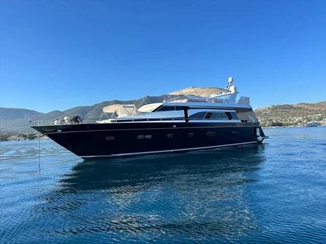Bodrum'da Özel Teknede 56 Düzensiz Göçmen Yakalandı