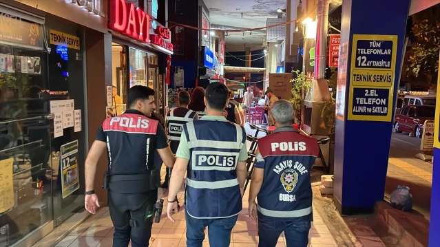 Bursa'da 200 polisin katılımıyla asayiş uygulaması yapıldı