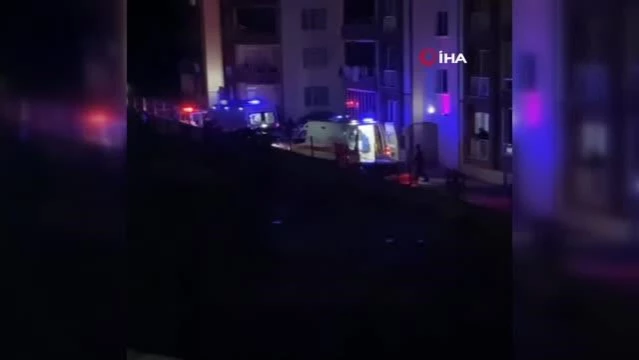 Bursa'da komşular arasında çıkan kavgada 2'si ağır 3 kişi yaralandı