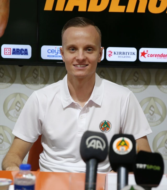 Corendon Alanyaspor, Hadergjonaj ve Eren Altıntaş'ı transfer etti
