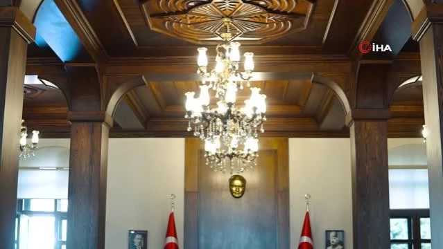 Erzurumspor FK'dan Cumhuriyet'in 100. yılına özel forma