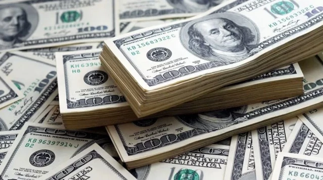 Güne yükselişle başlayan dolar 27,22'den işlem görüyor