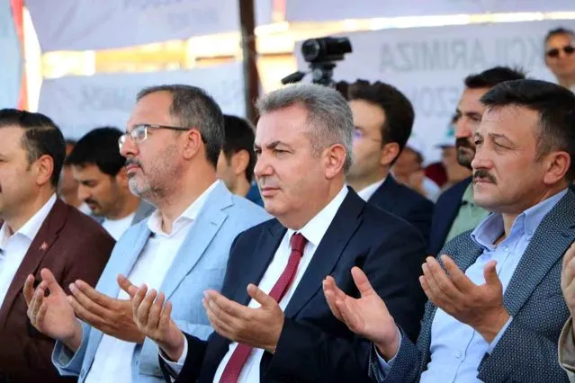 İzmir'de Balıkçılık Sezonu Açıldı - Son Dakika