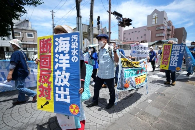 Japonya, Fukuşima'daki Nükleer Kirli Suyu Denize Boşaltmayı Planlıyor